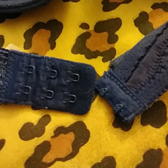 🆑🎉 Frederick's of Hollywood Pushup Halter Bra - Picture 7 of 8